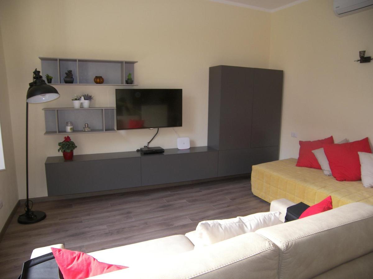 Casa Molinari Apartment โกโม ภายนอก รูปภาพ